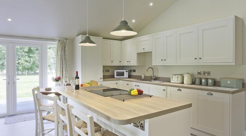 Photo of 10 Bed in Barsham