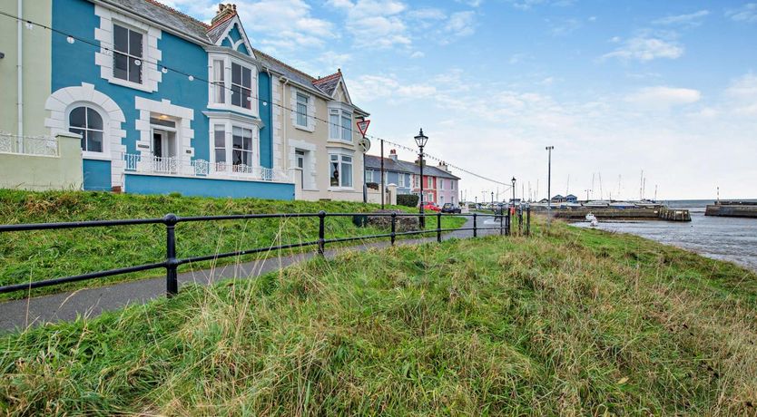 Photo of 3 Bed in Aberaeron