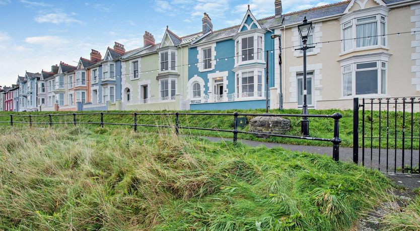 Photo of 3 Bed in Aberaeron