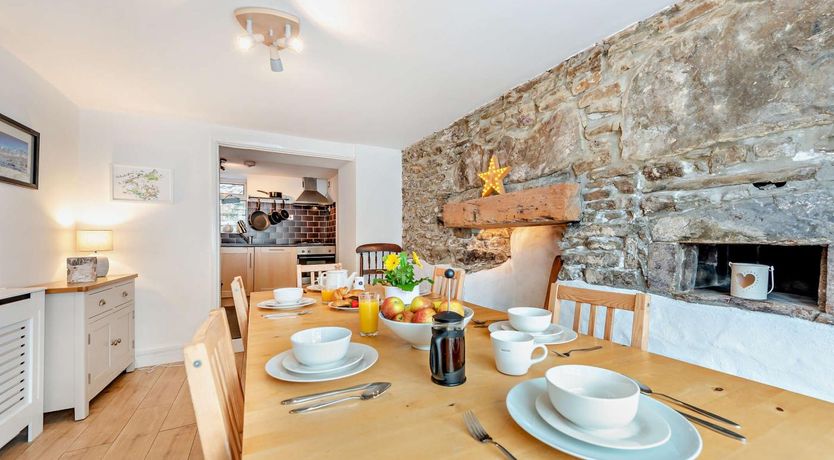 Photo of 3 Bed in Little Haven