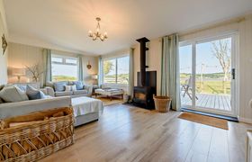Photo of 4-bed-in-llansteffan