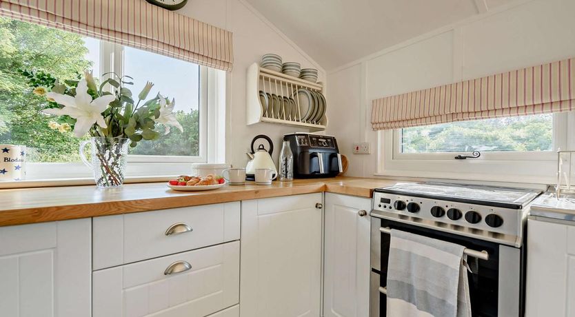 Photo of 4 Bed in Llansteffan