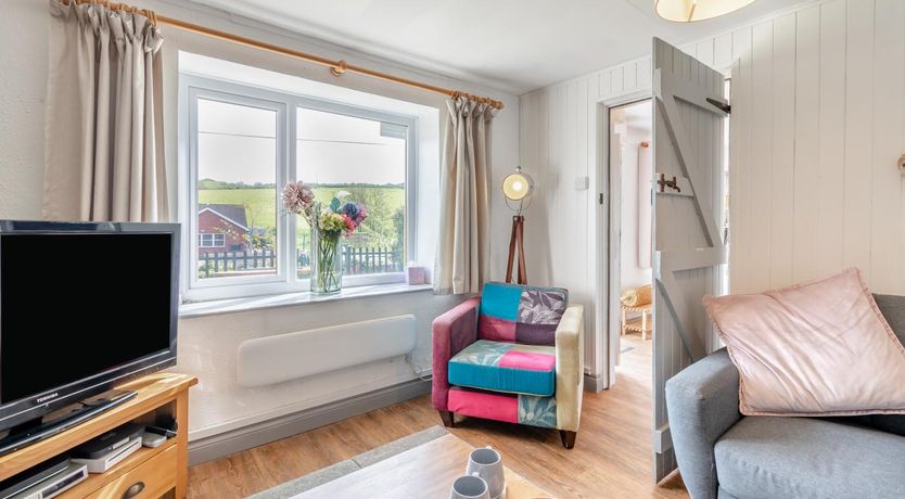 Photo of 2 Bed in Broad Haven