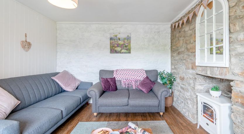 Photo of 2 Bed in Broad Haven