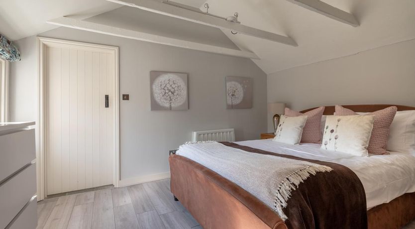 Photo of 4 Bed in Orford