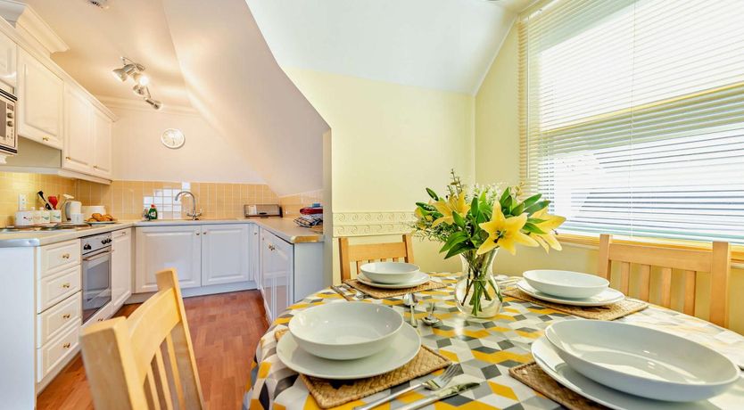 Photo of 2 Bed in Broad Haven