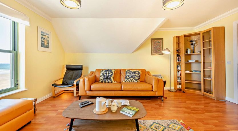 Photo of 2 Bed in Broad Haven