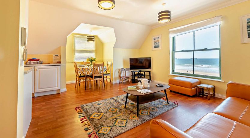 Photo of 2 Bed in Broad Haven