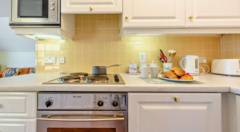 Photo of 2 Bed in Broad Haven