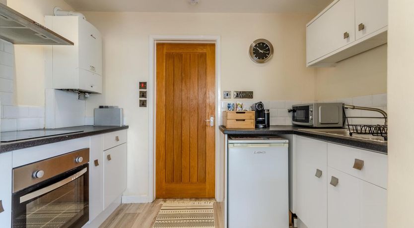 Photo of 1 Bed in Lamorna