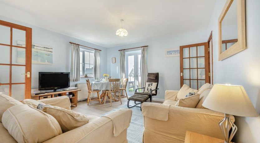 Photo of 3 Bed in Broad Haven