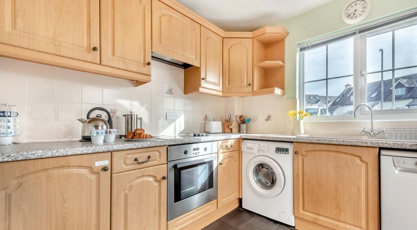 Photo of 3 Bed in Broad Haven