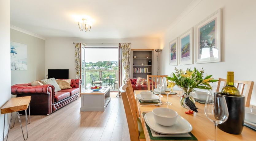 Photo of 3 Bed in Broad Haven