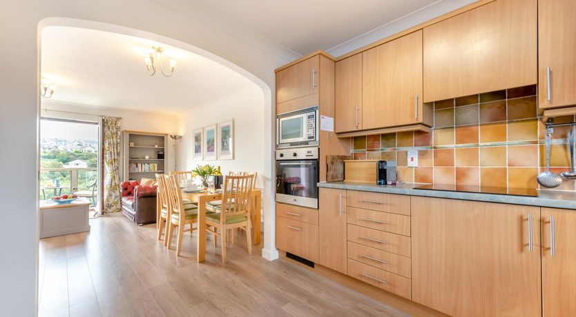 Photo of 3 Bed in Broad Haven