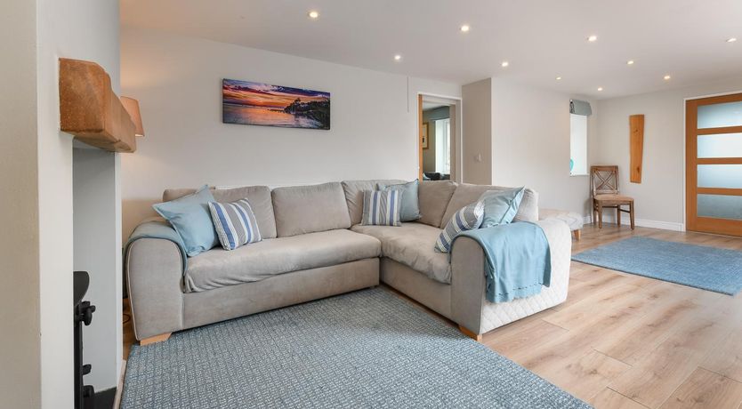 Photo of 4 Bed in Abersoch
