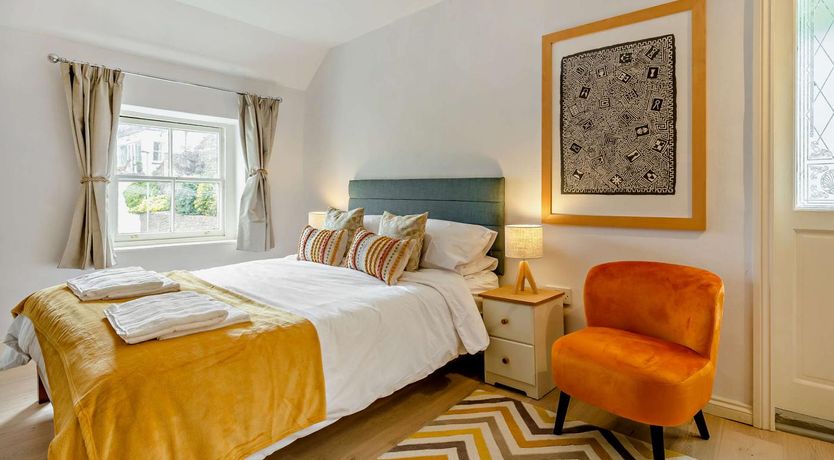 Photo of 2 Bed in Ilfracombe