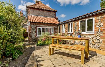 3 Bed in Blakeney Holiday Home