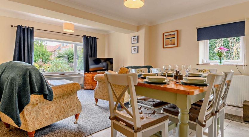 Photo of 3 Bed in Blakeney