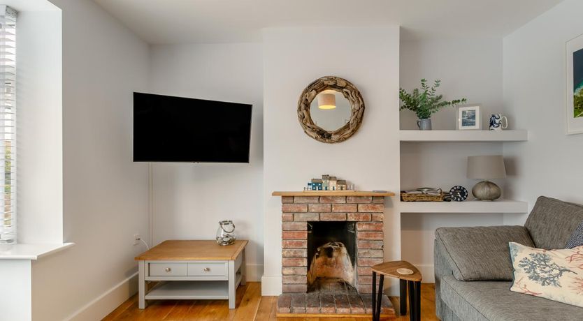 Photo of 3 Bed in Beer