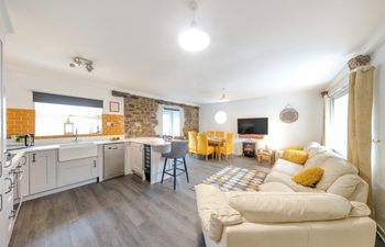 3 Bed in Tenby Holiday Home