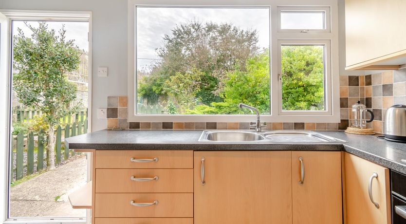 Photo of 4 Bed in Little Haven