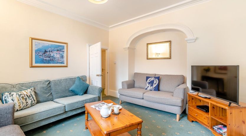 Photo of 4 Bed in Little Haven