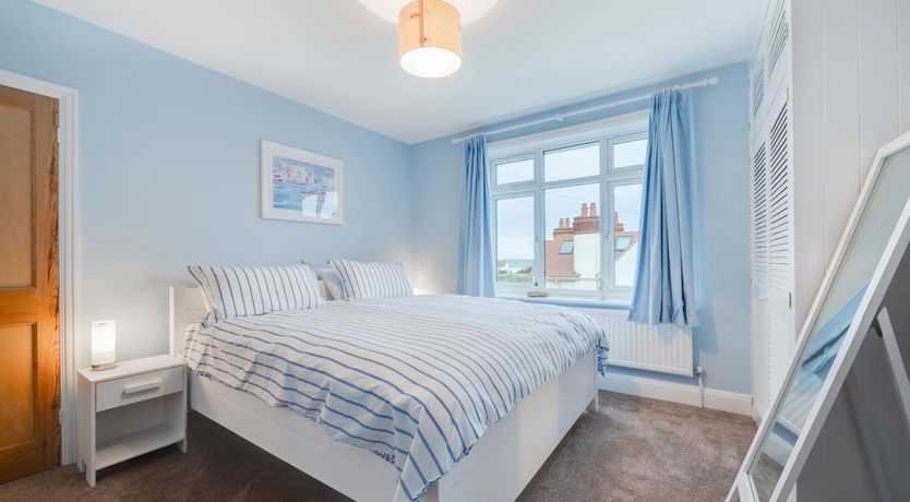 Photo of 4 Bed in Sandsend