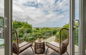 Photo of 1-bed-in-st-issey