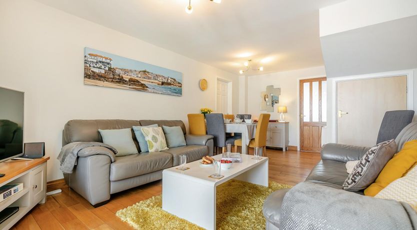 Photo of 3 Bed in Marazion