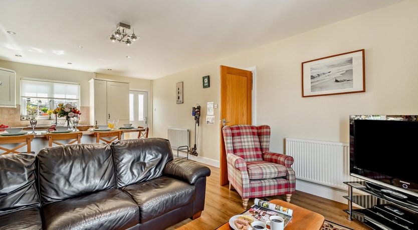 Photo of 2 Bed in Broad Haven