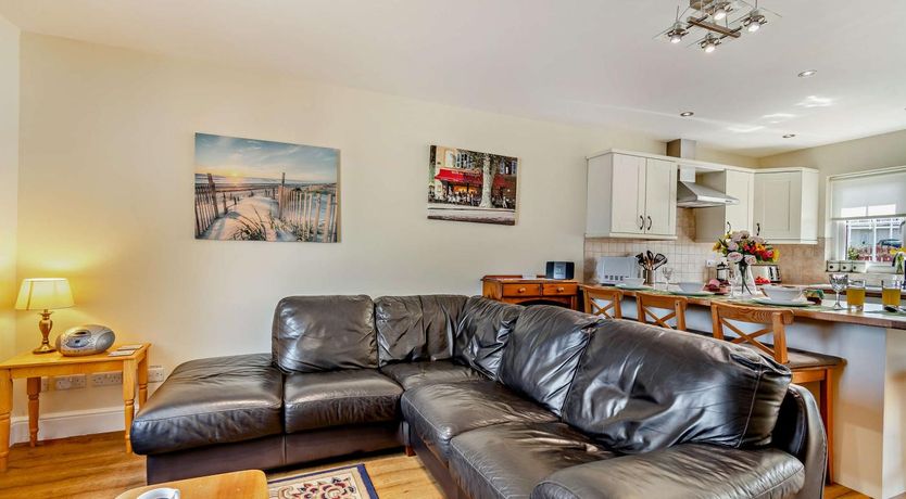 Photo of 2 Bed in Broad Haven