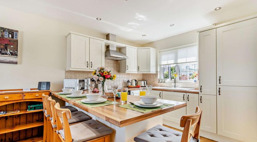 Photo of 2 Bed in Broad Haven