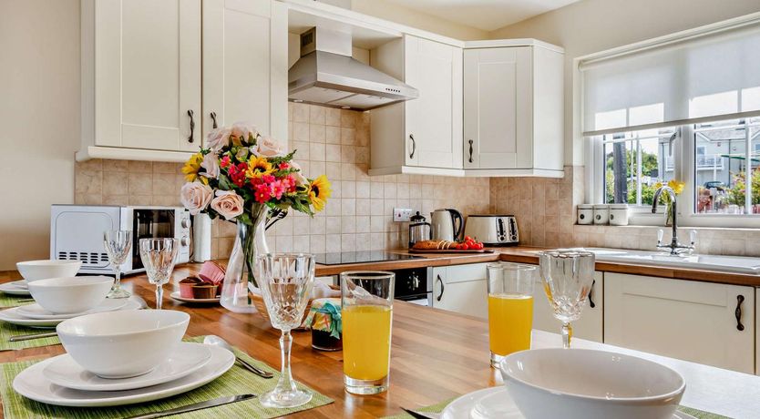 Photo of 2 Bed in Broad Haven