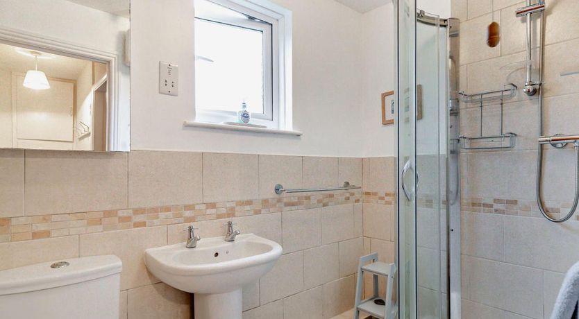 Photo of 2 Bed in St. Keverne