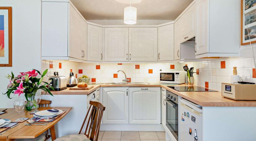 Photo of 2 Bed in St. Keverne