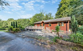 Photo of 2 Bed in Narberth