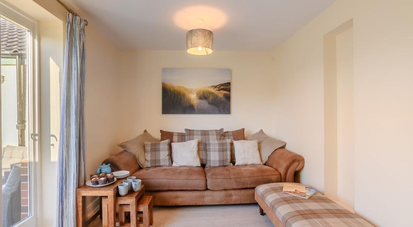 Photo of 3 Bed in Winterton-on-Sea