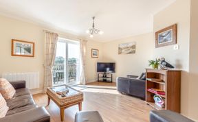 Photo of 3 Bed in Broad Haven