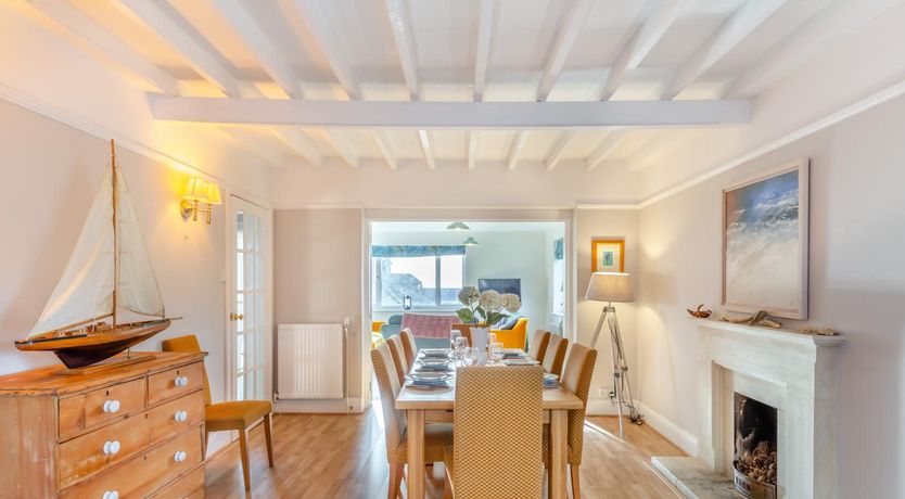 Photo of 4 Bed in West Bexington