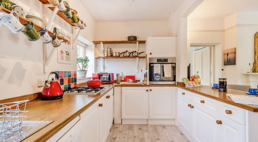 Photo of 2 Bed in Holt