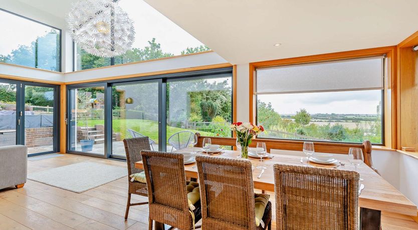 Photo of 5 Bed in Rye