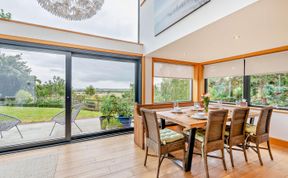 Photo of 5 Bed in Rye