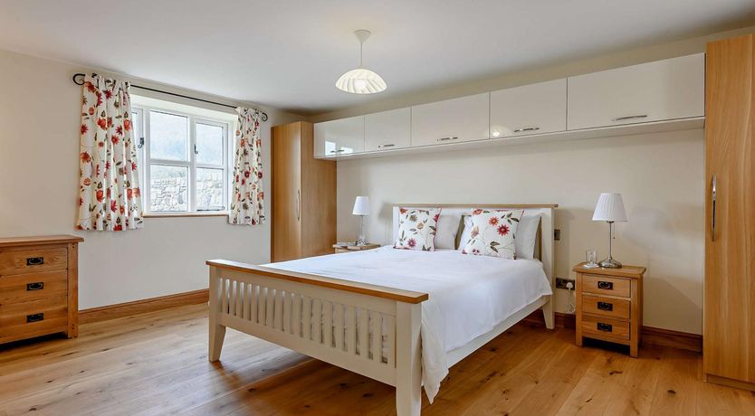 Photo of 2 Bed in Gilwern