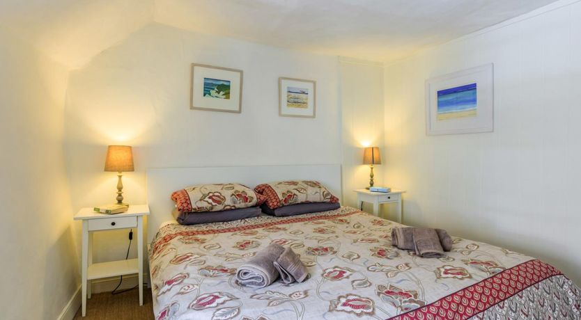 Photo of 1 Bed in Beaminster