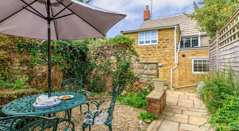 Photo of 1 Bed in Beaminster
