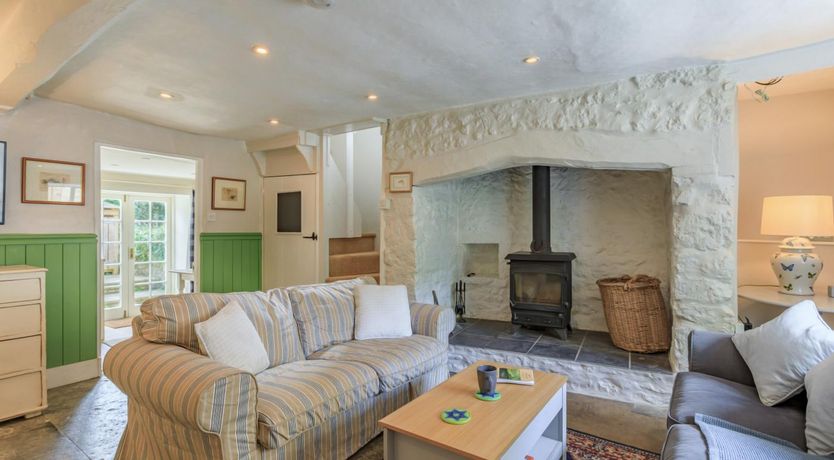 Photo of 1 Bed in Beaminster