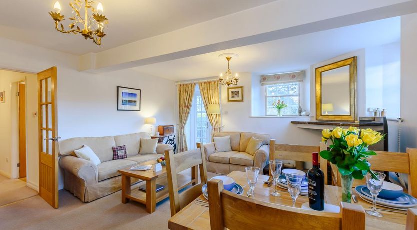 Photo of 3 Bed in Bainbridge