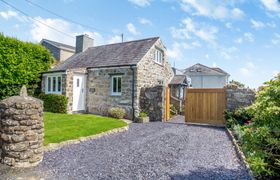 Photo of 4-bed-in-mynytho-1