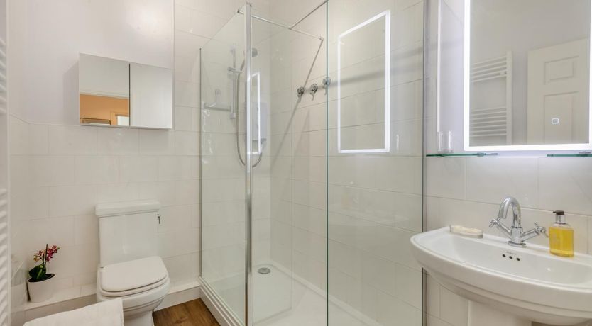 Photo of 2 Bed in Overstrand