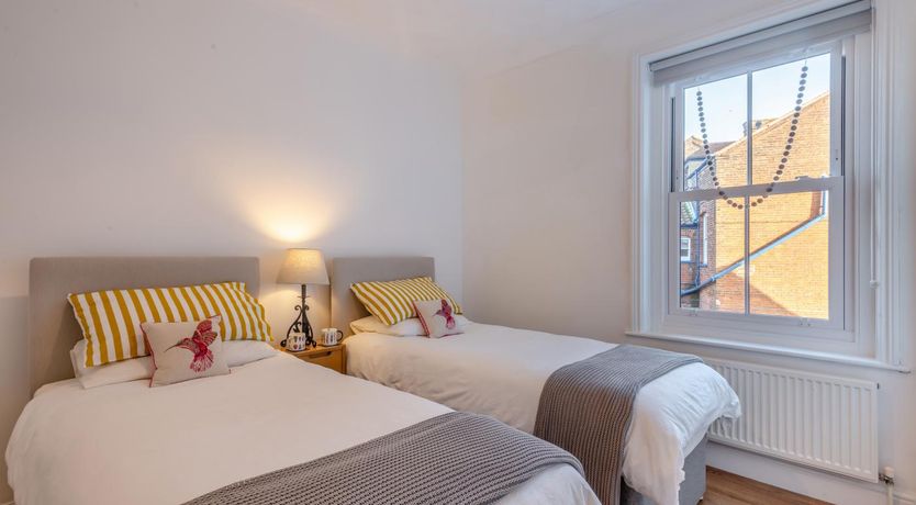 Photo of 2 Bed in Overstrand